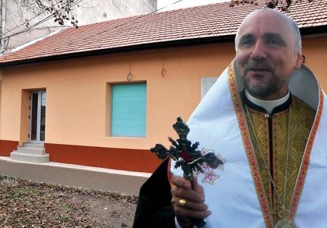Preasfinţit la DNA: Episcopul Virgil Bercea, cercetat de DNA pentru afaceri cu primarul penal al Beiușului