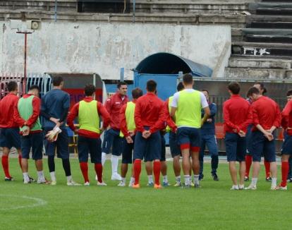 E stabilit: Claudiu Niculescu s-a înţeles cu oficialii orădeni şi va fi noul antrenor al FC Bihor (FOTO)