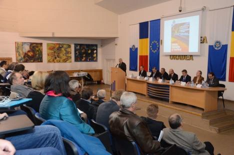 Istoricii orădeni în sărbătoare: 50 de ani de învăţământ istoric universitar la Oradea (FOTO)