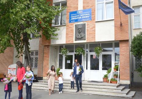Colegiu în retrogradare: Colegiul Naţional Onisifor Ghibu din Oradea, acuzat că şi-a obţinut titulatura pe nedrept