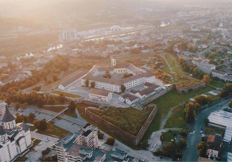 Arginţi pentru Cetate: Cum și-a salvat Oradea patrimoniul arhitectural și istoric folosind banii Uniunii Europene (FOTO)