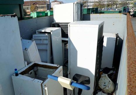 Electricele, tot separat! RER Vest reamintește că deșeurile de echipamente electrice și electronice nu se aruncă la gunoi