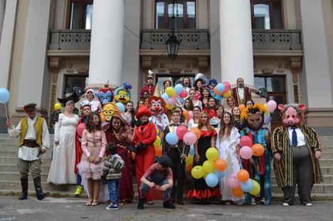 Marele festival mic: Din lipsa banilor, cel mai important eveniment cultural din Oradea intră la apă