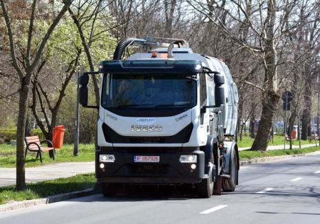 Salubrizare modernizată în Oradea: RER Vest a investit 700.000 euro pentru a-şi îmbogăţi parcul cu 6 autospeciale moderne