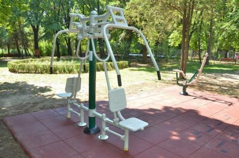Celestica a montat aparate de fitness şi în parcul Petofi (FOTO)