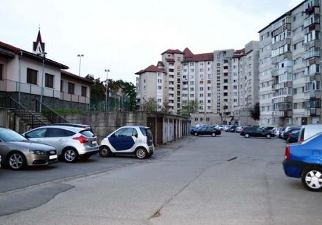 Războiul garajelor: Primăria Oradea se pregăteşte să dărâme garajele dintre blocuri, ca să facă parcări