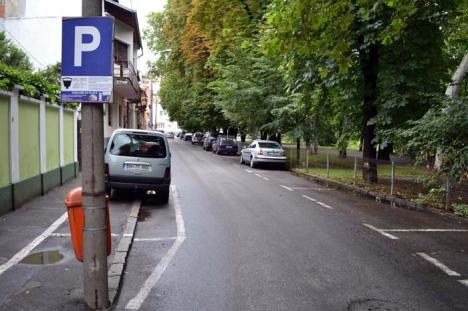 Blat cu Poliţia! Primăria Oradea a înfiinţat sute de locuri de parcare fără avizul Poliţiei