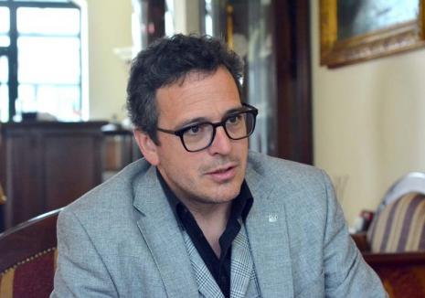 Primarul elveţian Théo Huguenin-Elie ne dă sfaturi interesante: 'În Oradea, lumea vrea să vadă martorii trecutului'