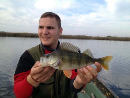 Ecologist din tată-n fiu: Andrei Togor, un salvator pentru peştii în pericol de dispariţie