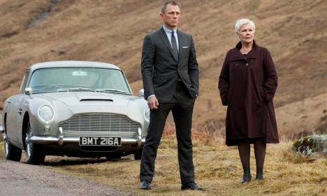 James Bond cel electric: În următorul film, agentul 007 va conduce o maşină eco
