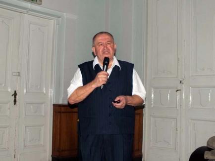 Oradea la detaliu: Profesorul Constantin Butişcă a lansat un nou Ghid Practic al Oradiei