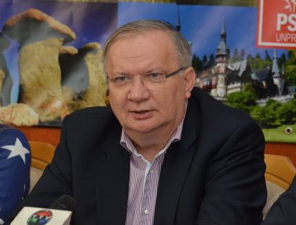 Mang nu votează şi-i sfătuieşte pe 'toţi cei care iubesc Oradea' să boicoteze referendumul