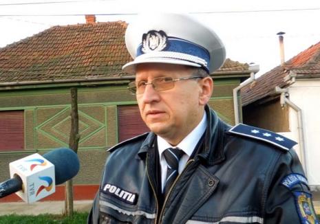 Poliţistul... din umbră: Un cunoscut ofiţer în rezervă propune soluţii pentru traficul din Oradea. Cine-l ascultă? (FOTO)