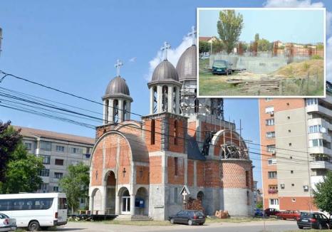 Secularizarea după Bolojan: Primăria Oradea recuperează terenurile concesionate şi nefolosite de biserici