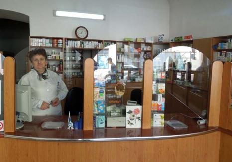 Farmacii fără leacuri: Din farmaciile bihorene au dispărut zeci de medicamente, după măsurile anunţate de ministrul Florian Bodog