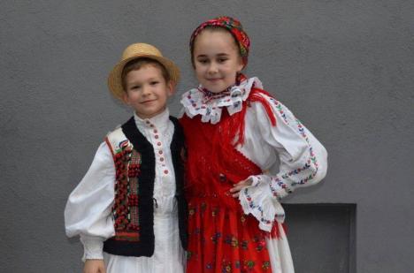 Doi copii orădeni, premiaţi la concursul internaţional "Hemannstadfest", de la Sibiu