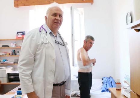 Tata răniților: A renunțat la un post de asistent universitar în Oradea pentru unul de medic de familie la țară (FOTO / VIDEO)