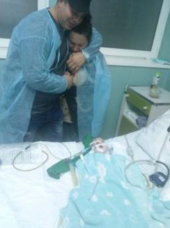 Spital bolnav? Un bebeluş de 7 luni e în stare gravă, părinţii acuzând că s-a îmbolnăvit de rujeolă chiar în Spitalul Municipal