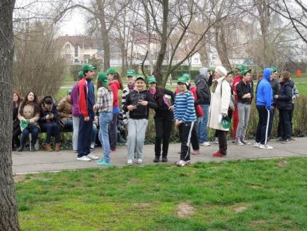 Au alergat de Ziua Pământului, pentru a promova mişcarea în aer liber (FOTO)