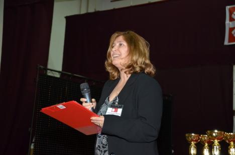Caritas Eparhial şi-a premiat cei mai activi voluntari din 2012 (FOTO)