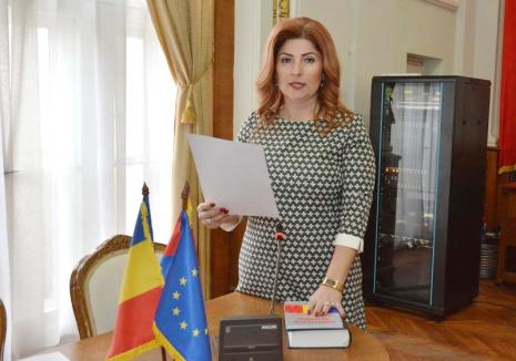 Mariana, spune drept! PSD-ista Mariana Blaga din Consiliul Local Oradea s-a dat avocată, dar nu e!