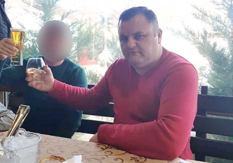 Modog, tare-n baston: Ajutor de şef de post din Bihor, judecat fiindcă a bătut cu bestialitate un sătean