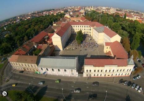Centenar gojdist: Se împlinesc 100 de ani de la înfiinţarea primului liceu românesc de băieţi din Oradea, Colegiul Naţional 'Emanuil Gojdu'