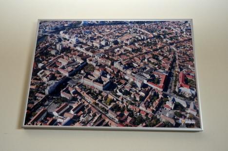 Prima imagine cu podul Sovata de sus, prezentată de fotograful Ovi Pop într-o nouă expoziţie "Oradea din aer" (FOTO)