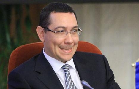Un avion în care se afla premierul Victor Ponta a ratat iniţial aterizarea