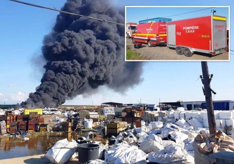 Arşi la profit: Autorităţile habar nu au cât de gravă a fost poluarea după incendiile depozitului de deșeuri din Nojorid