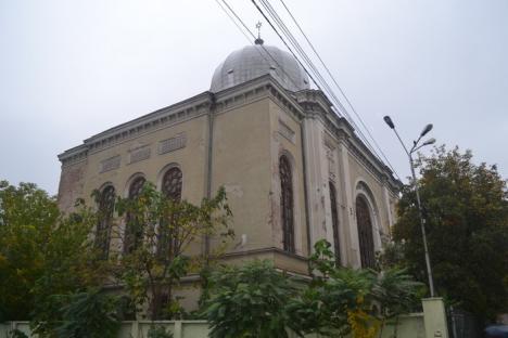 Sinagoga neologă din Piaţa Independenţei, aproape de reabilitare (FOTO)