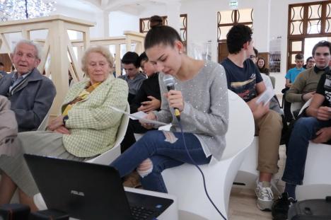 100 de voci la 100 de ani: Tereza Mózes, supravieţuitoare a Holocaustului, a vorbit din Israel cu elevii orădeni adunaţi să o sărbătorească la Muzeul Evreilor (FOTO / VIDEO)