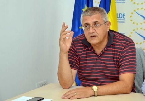 Ştefan Herchi, avocat, profesor universitar, candidatul ALDE la Primăria Oradea: 'Ajunge cu sacrificiile, vrem să ne şi trăim vieţile!'