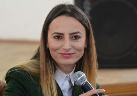Dictatura mediocrilor: Deşi a picat ruşinos concursul pentru conducerea Gărzii Forestiere Oradea, şefa Maria Antal a fost păstrată în funcţie
