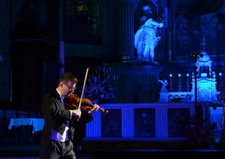 Sute de orădeni, încântaţi de Alexandru Tomescu şi vioara Stradivarius Elder-Voicu (FOTO)