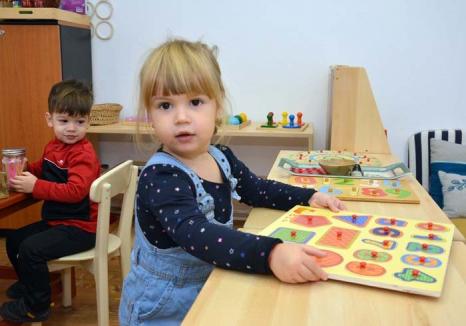 Educaţie pentru libertate. Sistemul de educaţie Montessori a ajuns şi în Oradea!