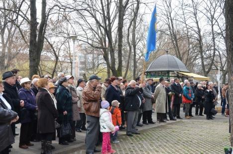 De 15 martie, PPMT a mai cerut o dată amplasarea statuii Sfântului Ladislau în Piaţa Unirii (FOTO)