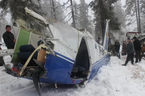 Eroi în zăpadă, eroi în noroi: Bihorenii s-au remarcat în operaţiunile de salvare din accidentul aviatic din Apuseni (FOTO)