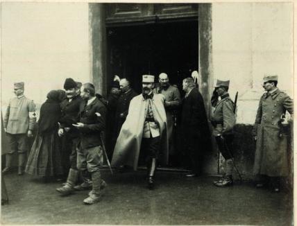Moştenirea Generalului: Muzeul pregăteşte un album cu peste 200 de fotografii nemaivăzute din istoria Bihorului (FOTO)