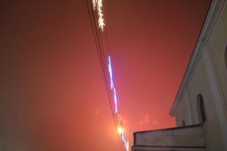 La Mulţi Ani 2013! La Oradea artificiile nu s-au prea văzut din cauza ceţii (FOTO)