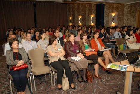 Medicii dentişti bihoreni, supăraţi pe tăierea fondurilor de la CAS: Românii îşi vor îngriji şi mai puţin dinţii (FOTO)