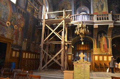 După modelul Primăriei: Turiştii vor putea admira oraşul şi din turnul Bisericii Reformate (FOTO)