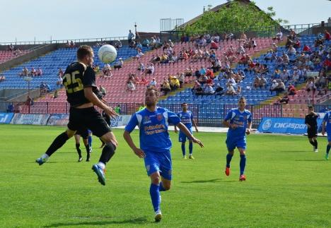 FC Bihor a pierdut meciul cu Târgu Mureş cu 1-2. Unicul gol marcat, dedicat bebeluşului lui Bud (FOTO)