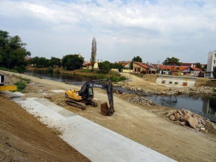 Scheletul metalic al podului Centenarului din Oradea va fi montat săptămâna viitoare (FOTO)