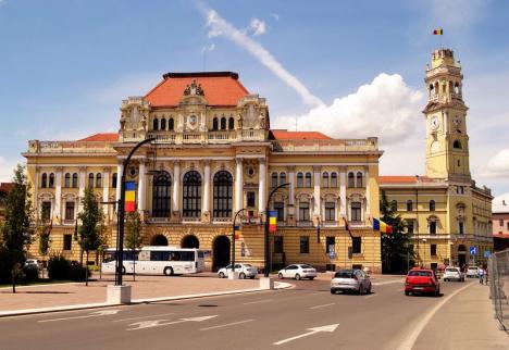 Încep cu turnul. Clădirea Primăriei Oradea va intra în reabilitare la sfârşitul lunii august