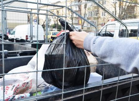 140 de nelămuriri! Primăria a amânat cu o lună termenul de depunere a ofertelor pentru colectarea deşeurilor din Oradea