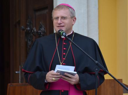 Mesajul pascal al episcopului romano-catolic de Oradea, Böcskei László: 'Viaţa noastră nu poate fi redusă la supravieţuire'