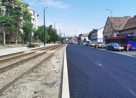 Prinde contur! Constructorii au început asfaltarea Bulevardului Nufărul-Cantemir (FOTO)