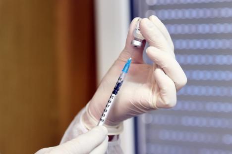 Covid-19 în Bihor: Încă cinci decese în timp ce scade drastic numărul testărilor şi vaccinărilor