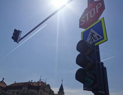 Atenţie, şoferi! Reguli noi de circulație prin Piața Unirii din Oradea (FOTO)